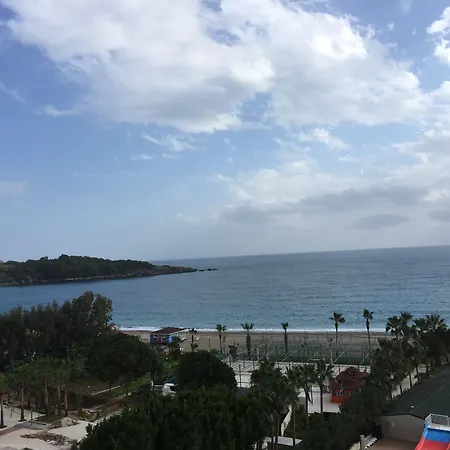 Maya World Hotel 4*