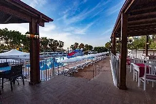 Maya World Hotel